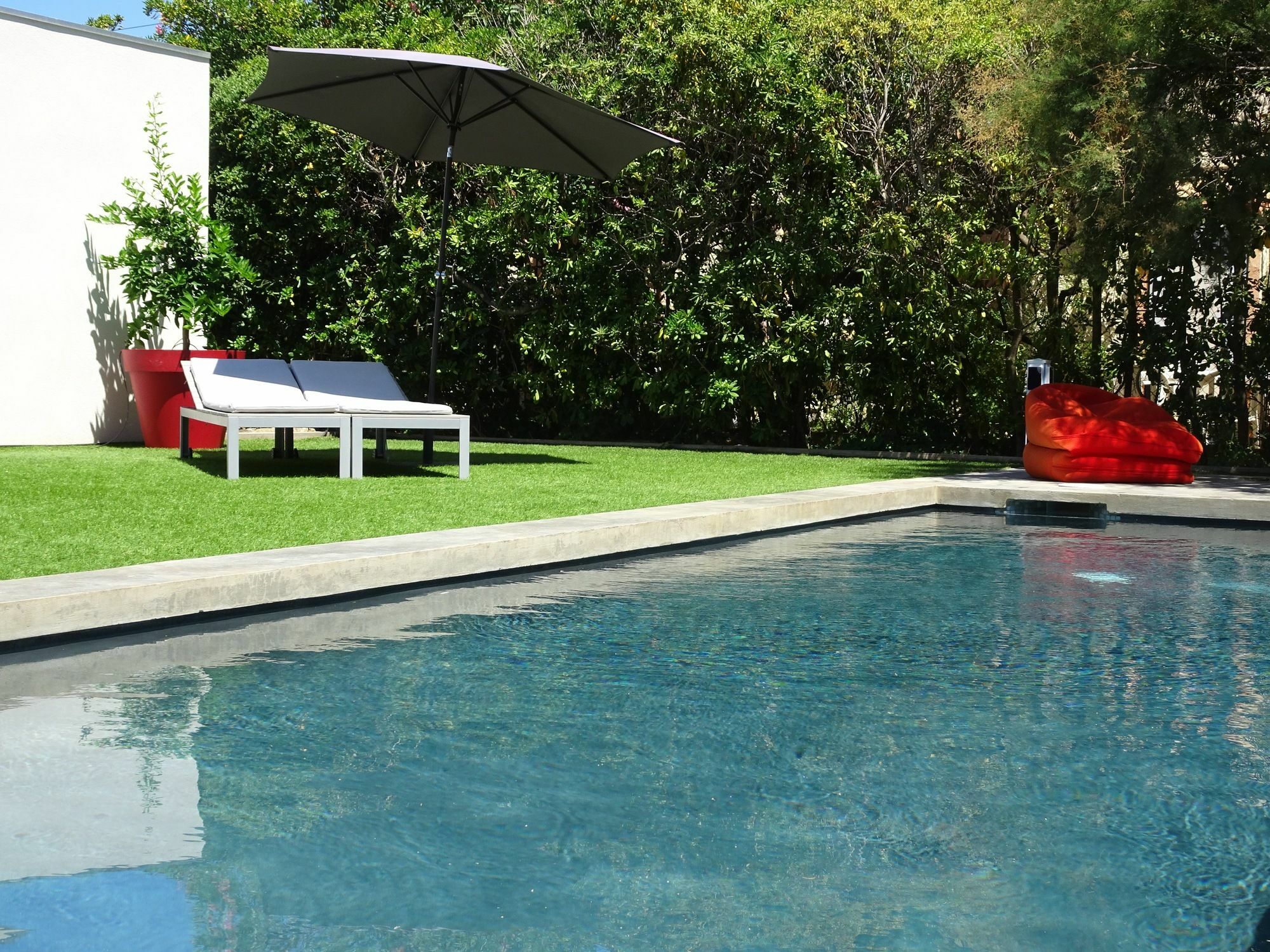Le Cube Hotel Design A Hyeres Plage Avec Piscine Et Cuisine Exterior foto
